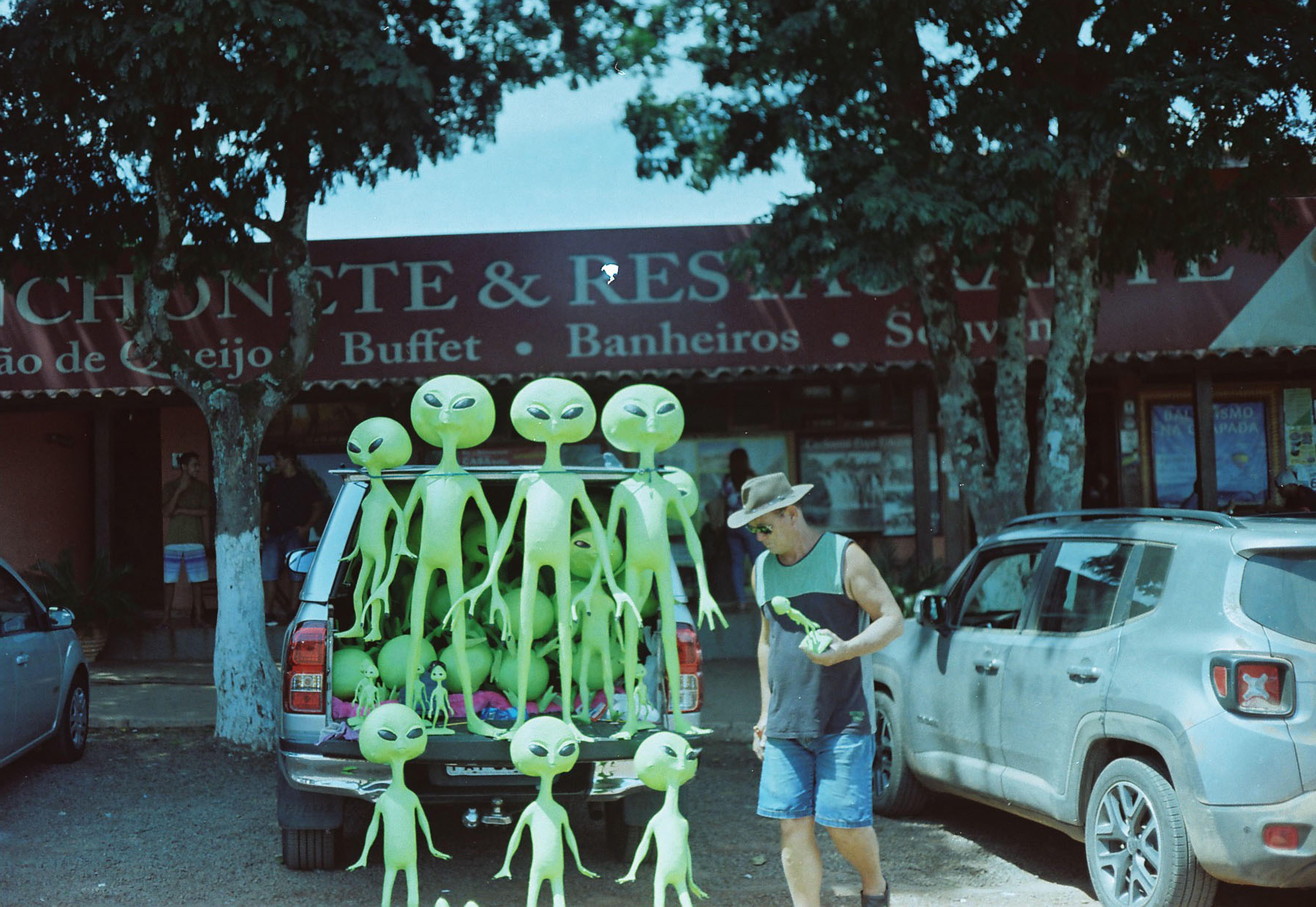 Ancient Aliens (Season 7, Episode 2) - Aliens in America