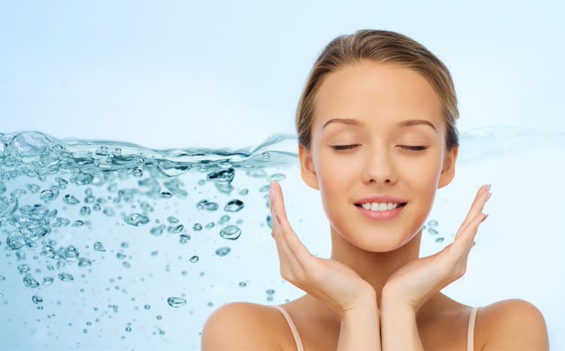 Why your skin still feels dry after moisturizer